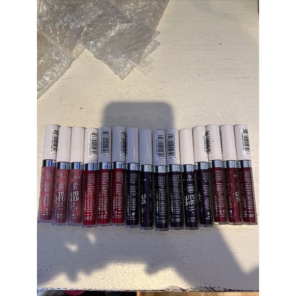 Assortment Lot of 15-Essence Glitter Switch Liquid Lipstick